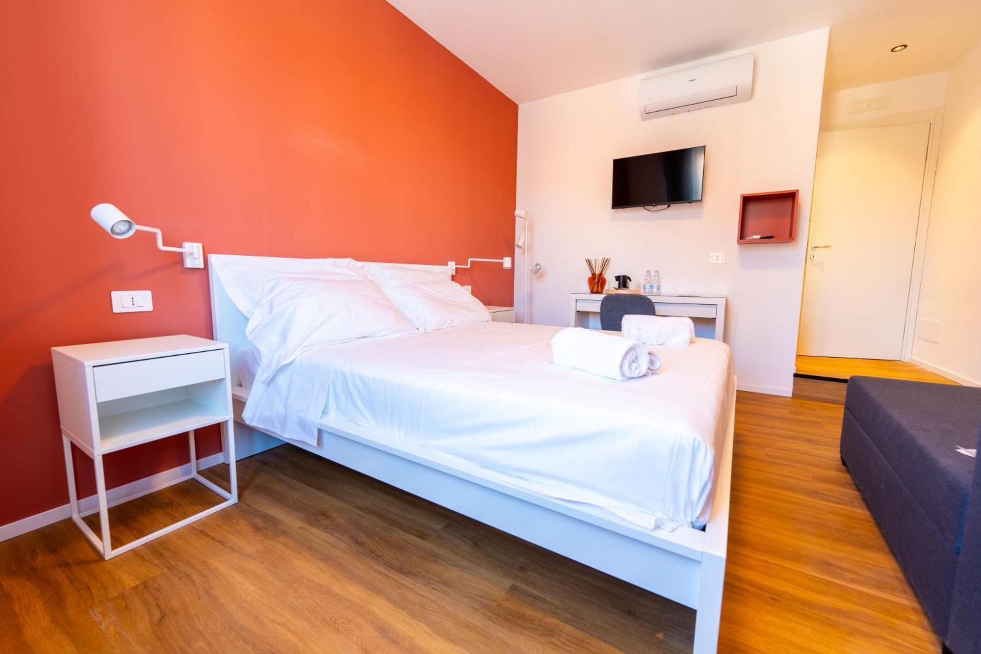 Near Vatican, Irnerio 47 Guest House Rome Exterior photo